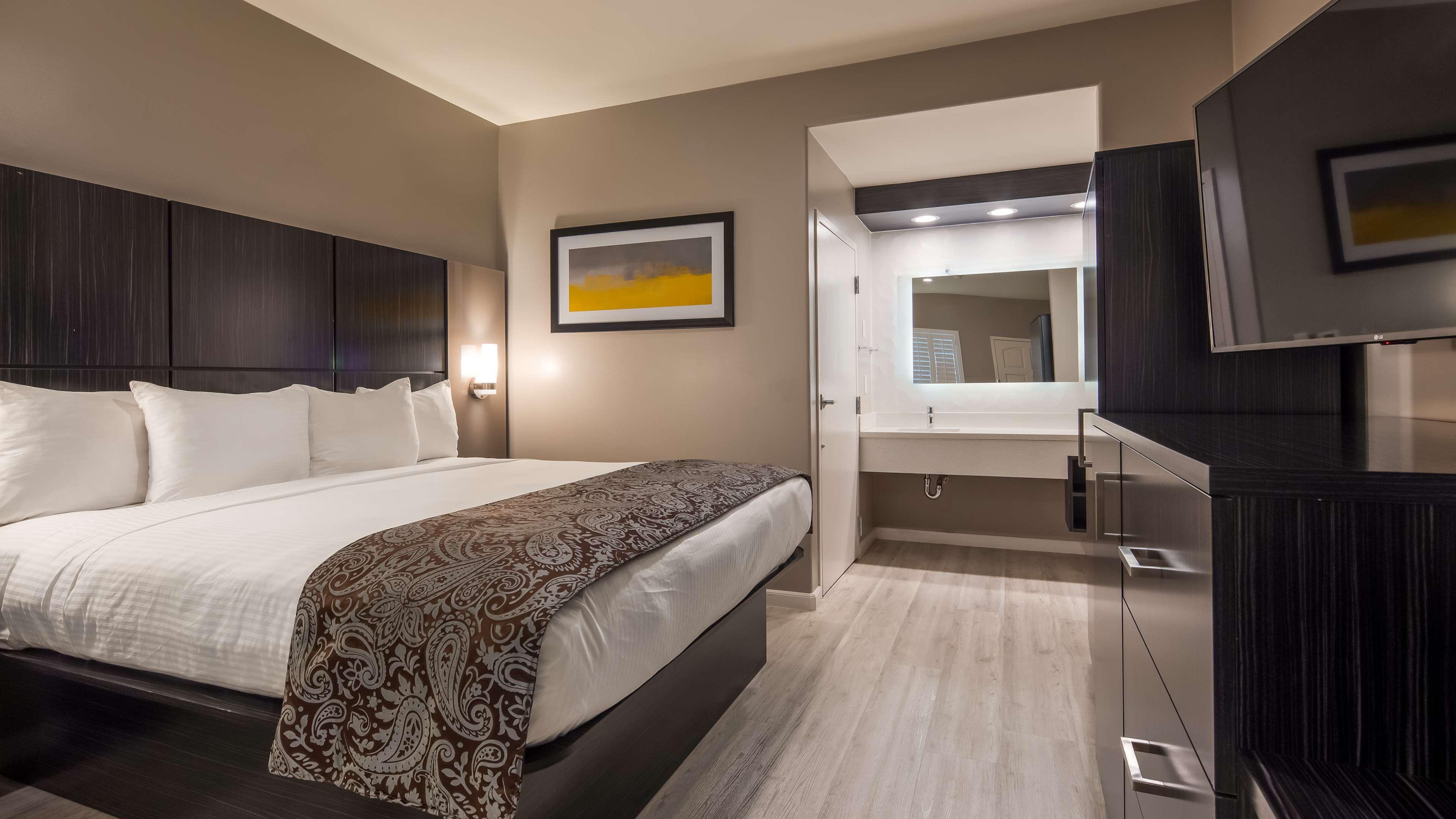 Hotel Surestay By Western Silicon Valley 3*