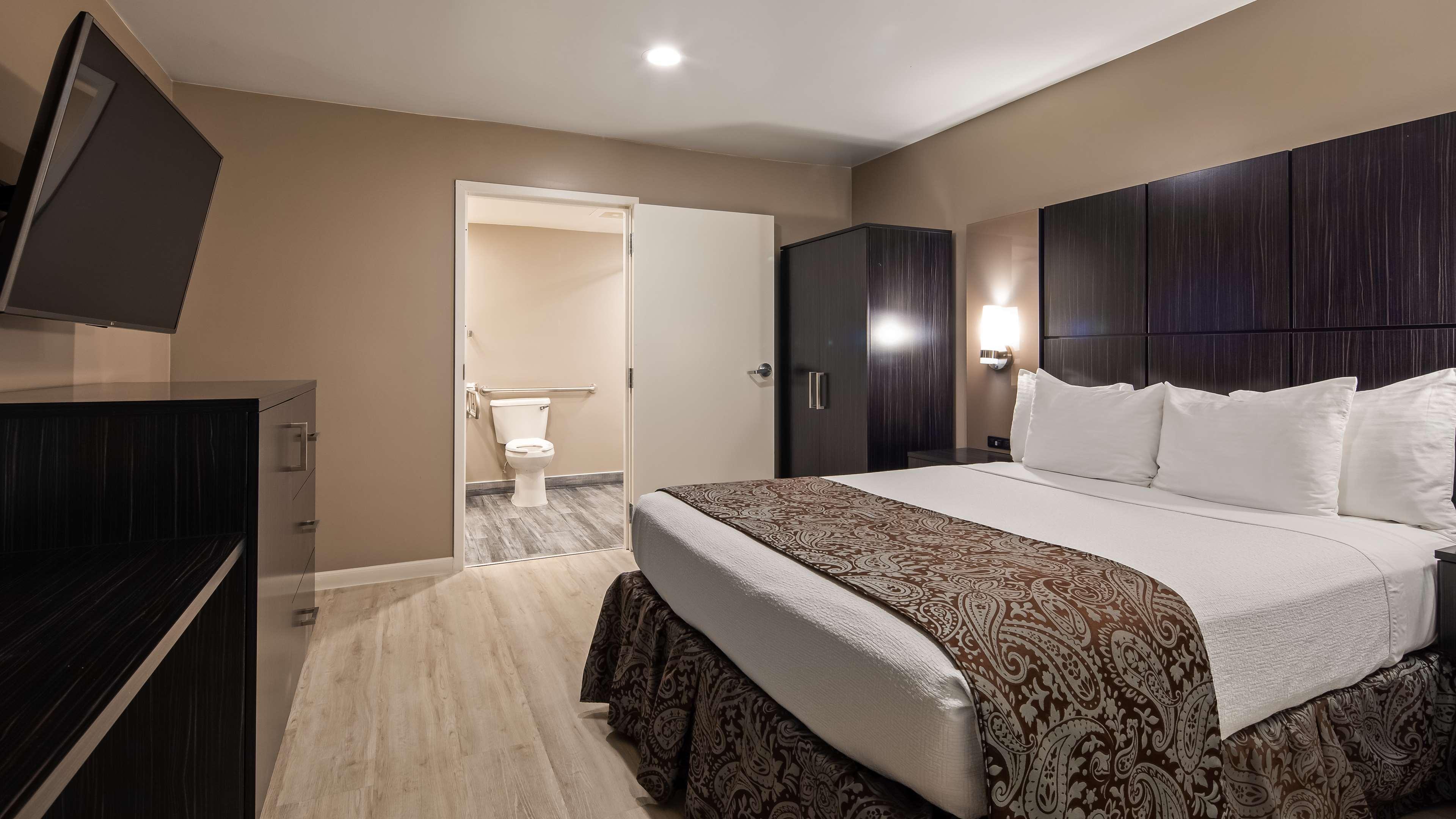 Hotel Surestay By Western Silicon Valley 3*